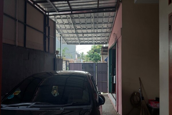 Rumah  Usaha 2 Lantai Siap Huni